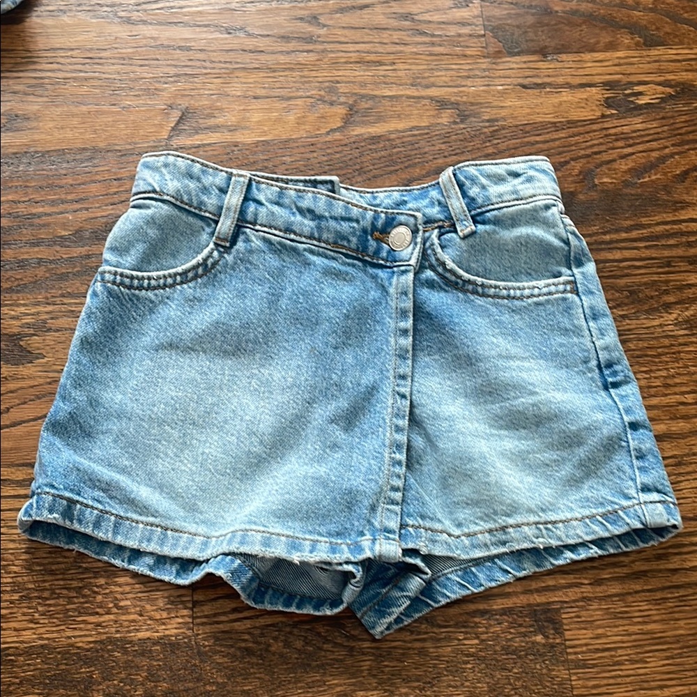 Zara Blue Jean Shorts Vintage Style
